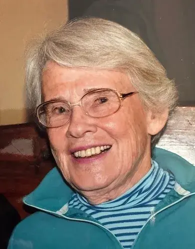 Ruth Hunter image
